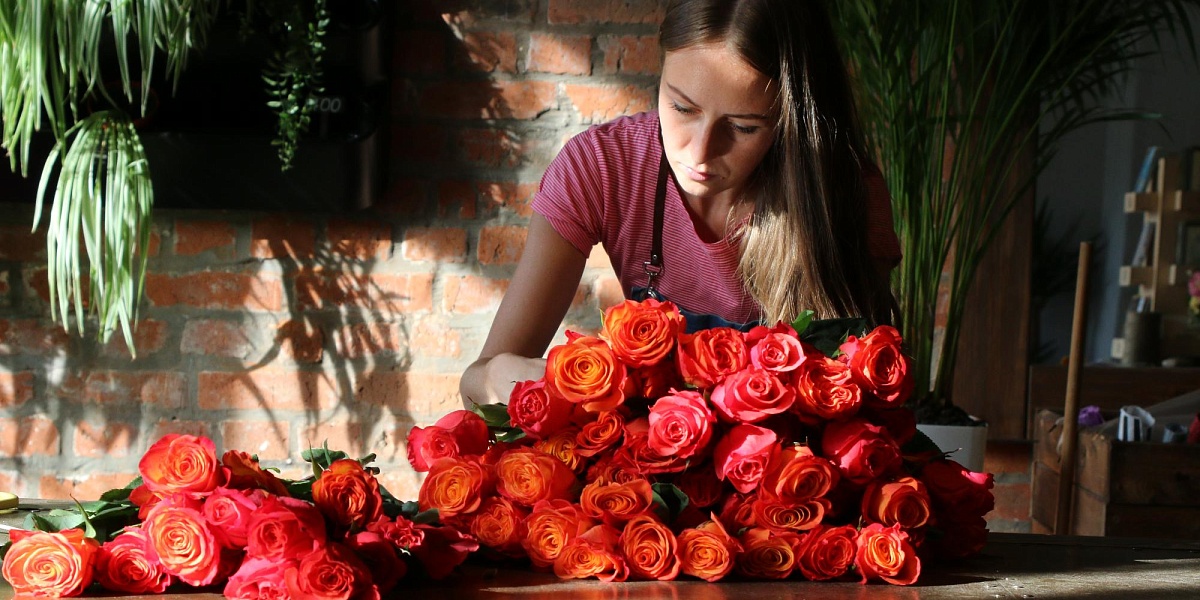 Как красиво оформить букет из роз в Самаре?